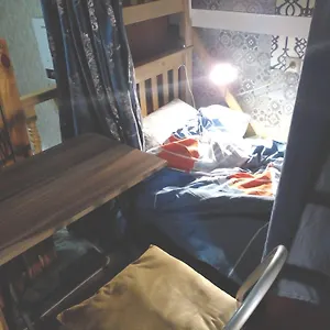 https://blue-hostel.alltbilisihotels.com
