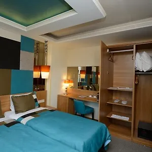Apart Otel Collage Cihangir 33, İstanbul